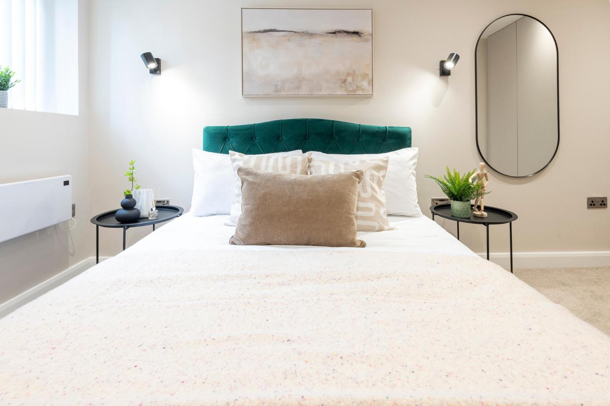 Harvey Nic's & Designer Quarter 74 Ch Appartement *