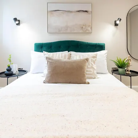Harvey Nic'S & Designer Quarter 74 Ch Appartement Leeds  Buitenkant foto